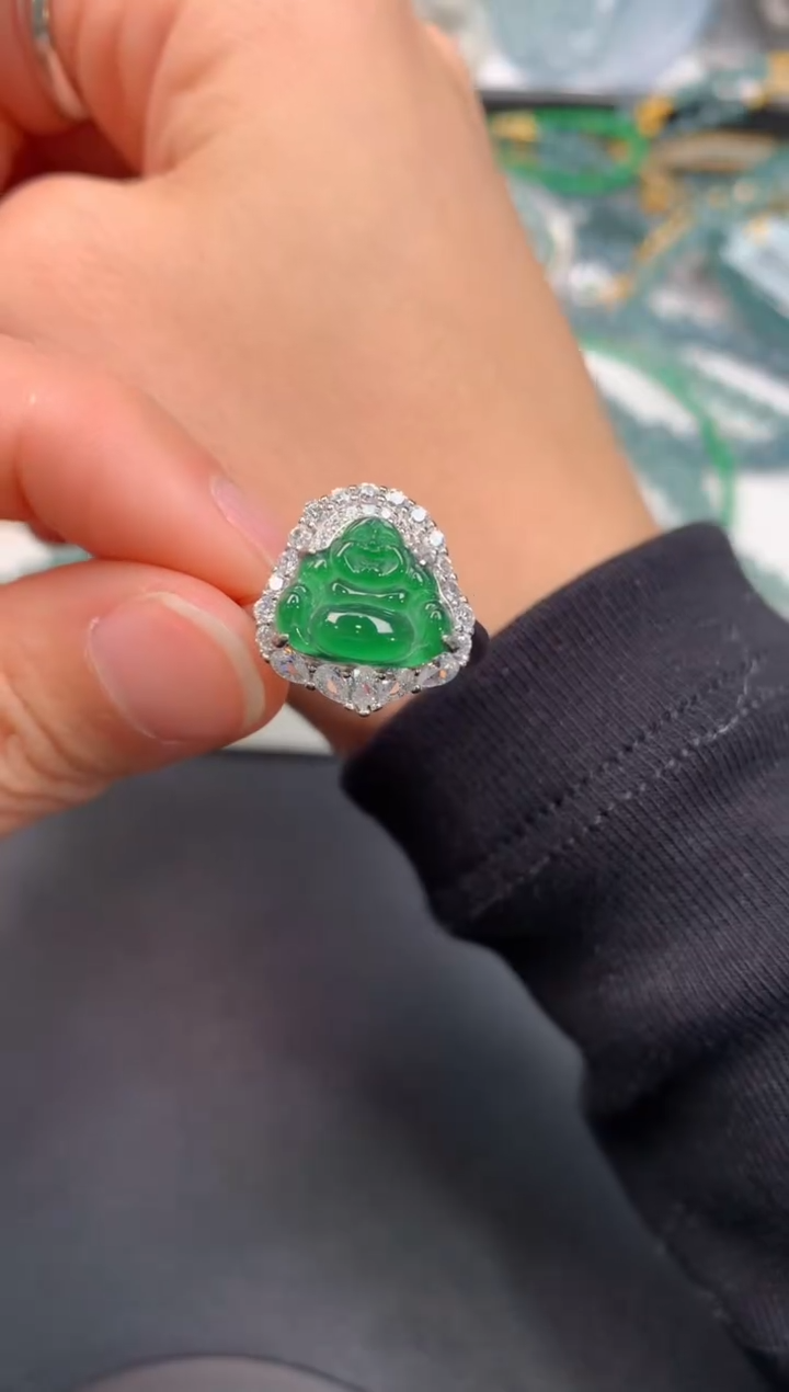 【闪购商品】翡翠颈饰银S925镶嵌佛公戒指