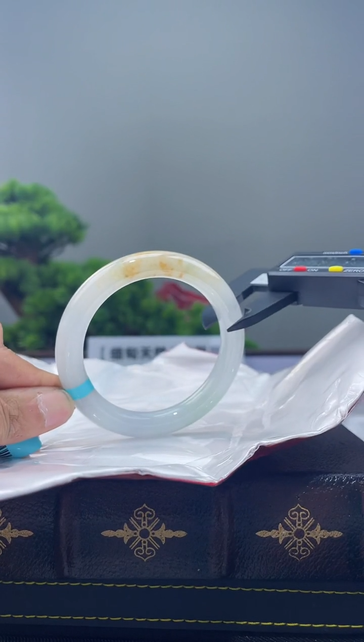 【闪购商品】翡翠手镯未镶嵌2手镯