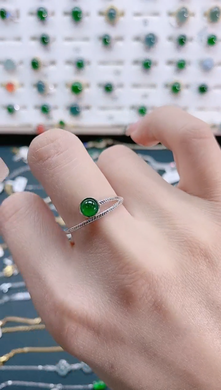 【闪购商品】翡翠戒指银S925镶嵌天然翡翠