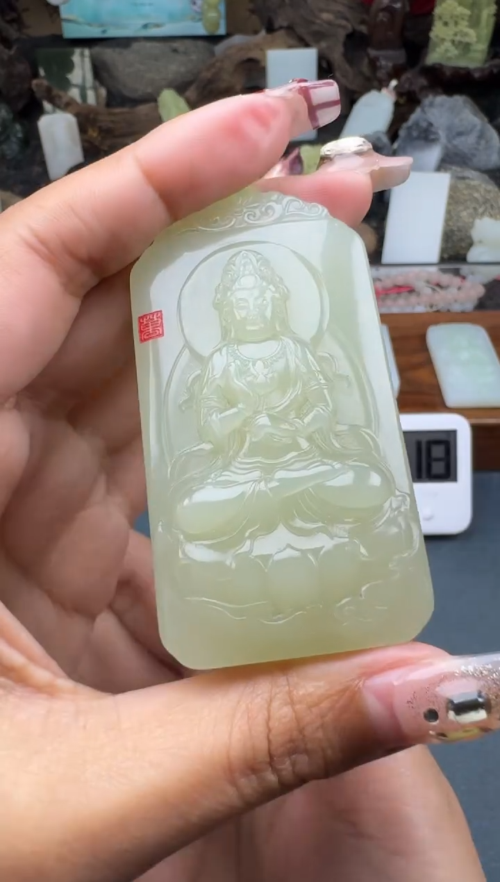 【闪购商品】和田玉颈饰未镶嵌菲菲