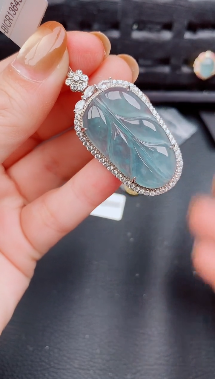 【闪购商品】翡翠颈饰银S925镶嵌天然a货翡翠1101