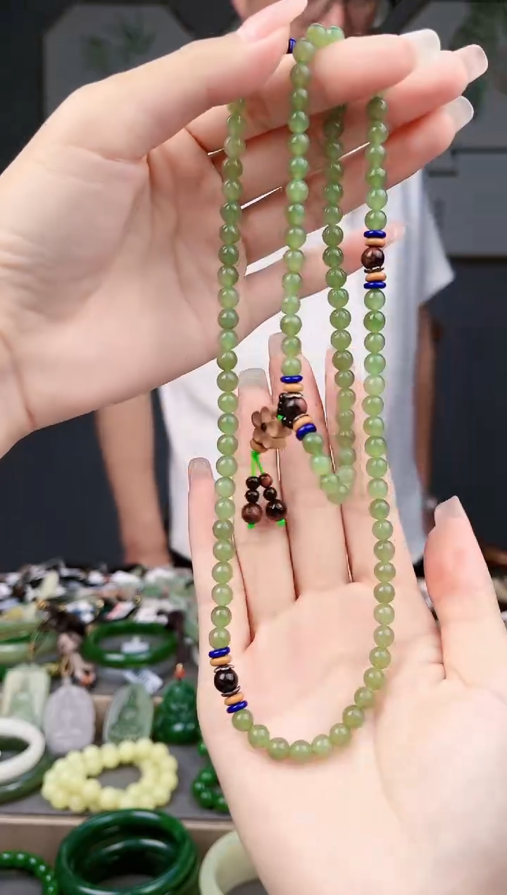 和田玉未镶嵌颈饰多样性发货拍一单发一个