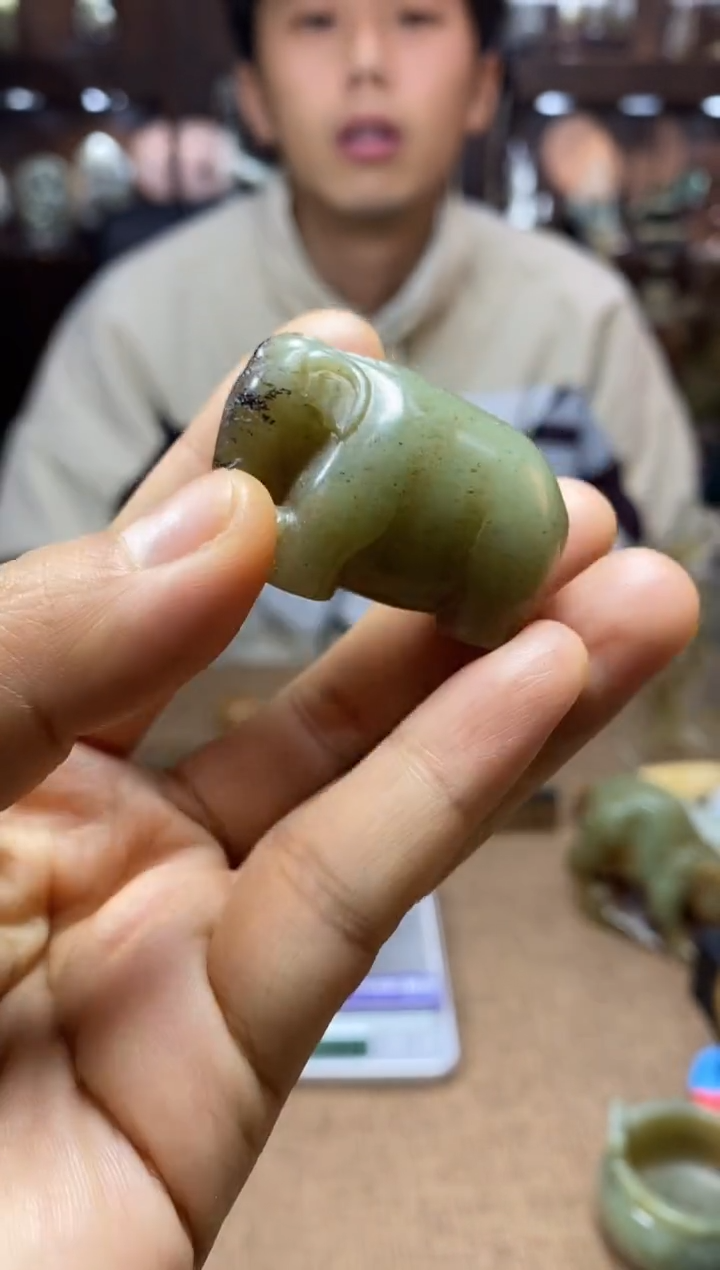 【闪购商品】和田玉颈饰未镶嵌挂件