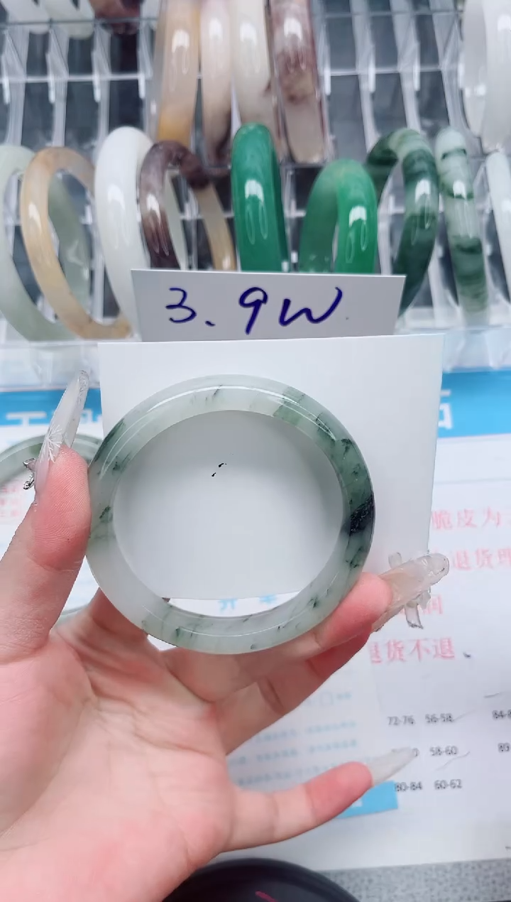 【闪购商品】石英质玉手镯未镶嵌A317-60.1