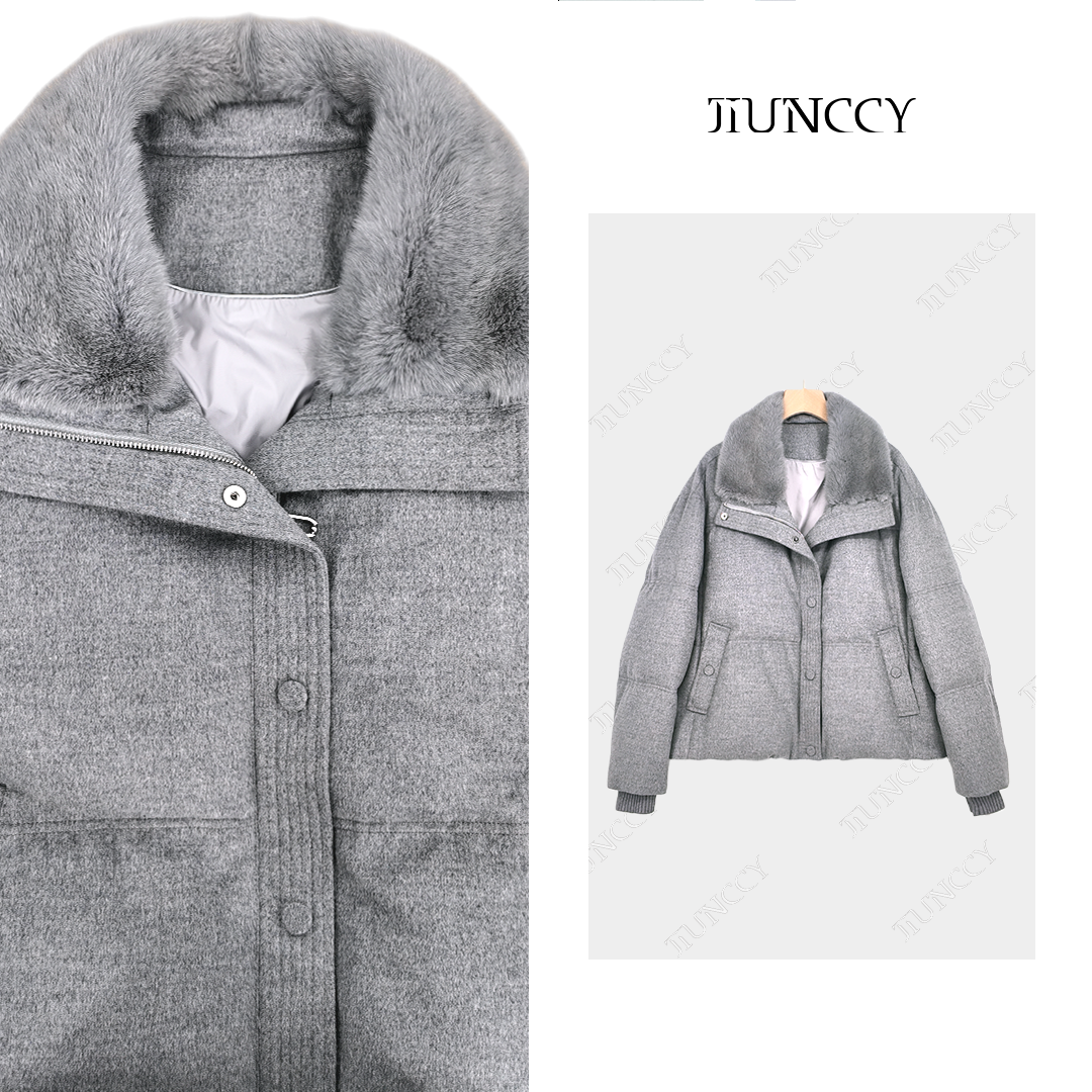 JIUNCCY【踏雪】90白鹅绒真丝驼绒羊毛拼水貂毛皮领羽绒服52YYRF049
