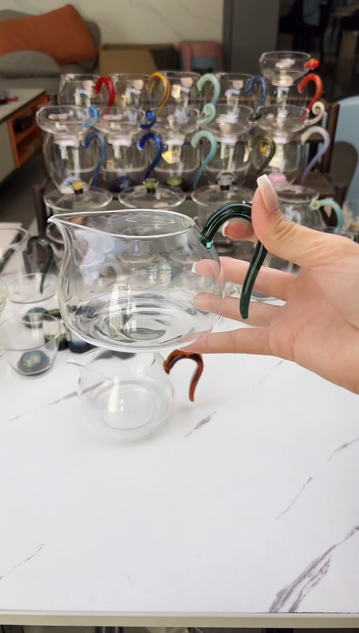 手工艺品玻璃禾器淡然墨绿色普通盒