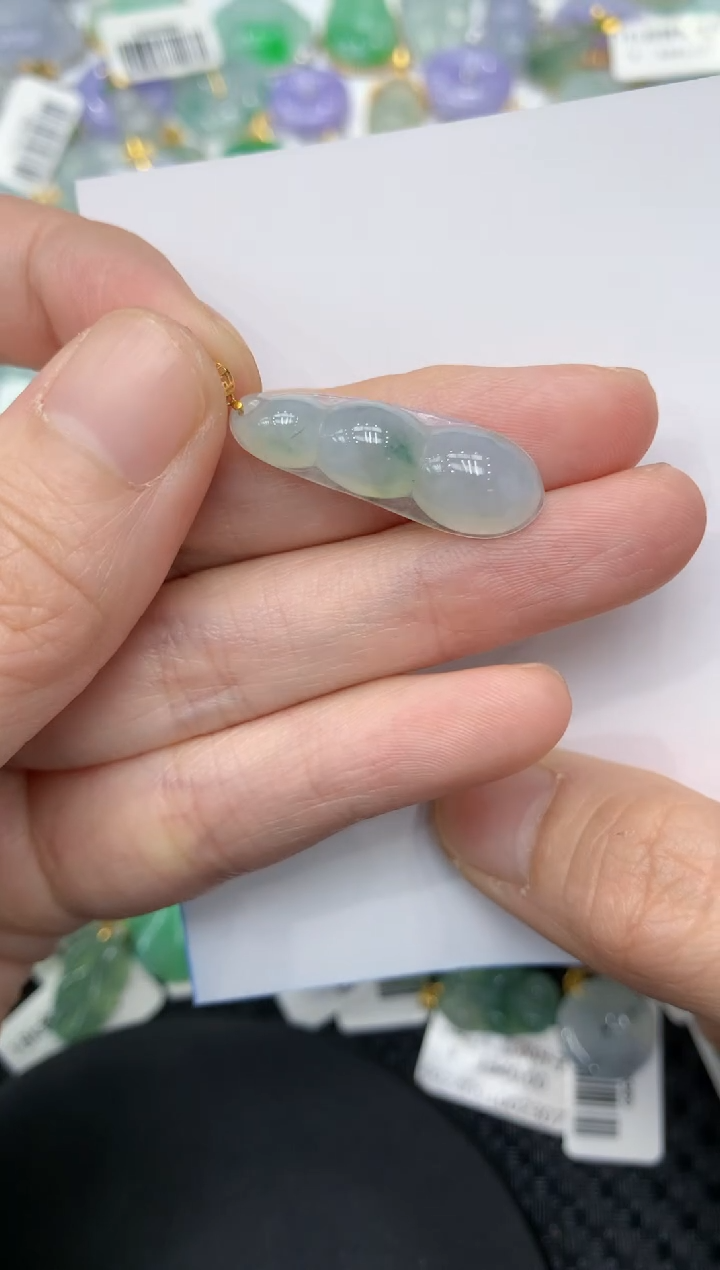 【闪购商品】翡翠颈饰18K金镶嵌111111111111