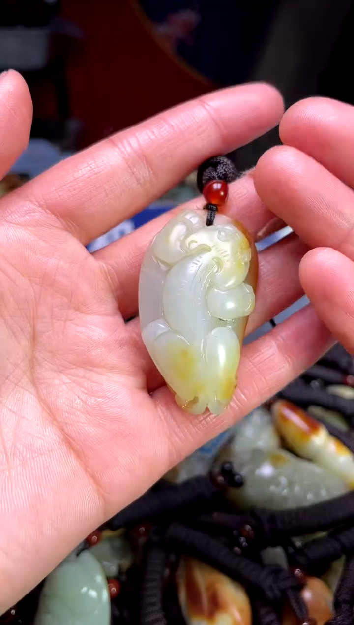 【闪购商品】和田玉颈饰未镶嵌1