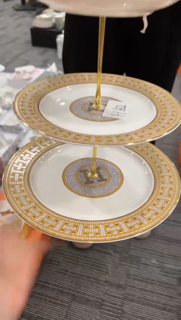 【闪购商品】杯H612--------------