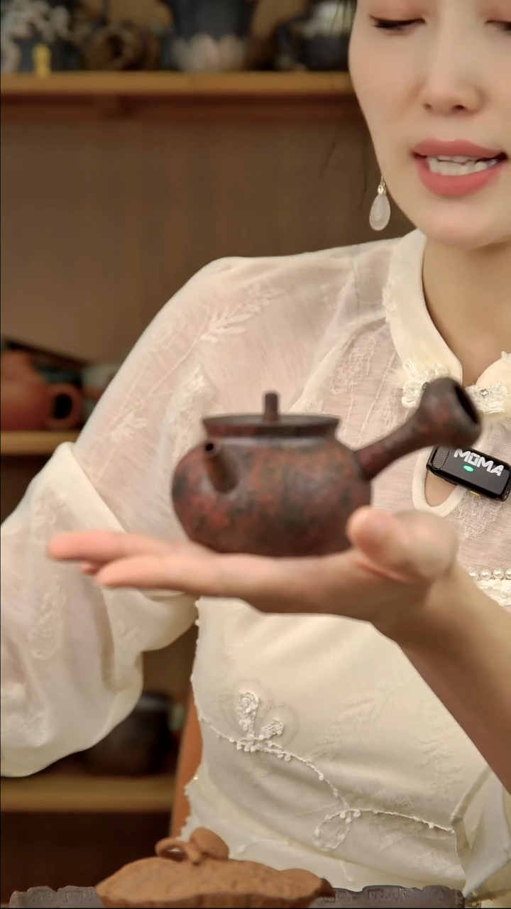 言野手作 岩矿侧把壶