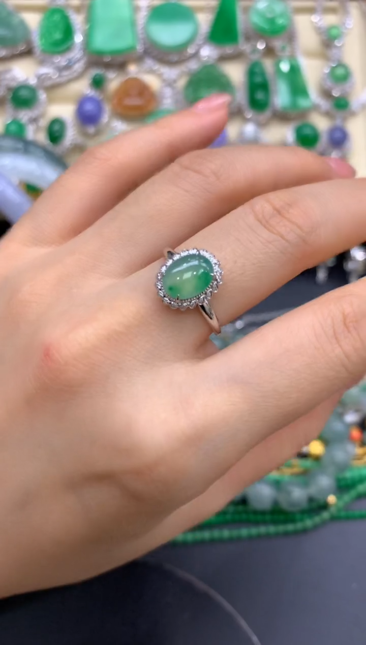 【闪购商品】翡翠戒指18K金镶嵌240-中国好珍宝