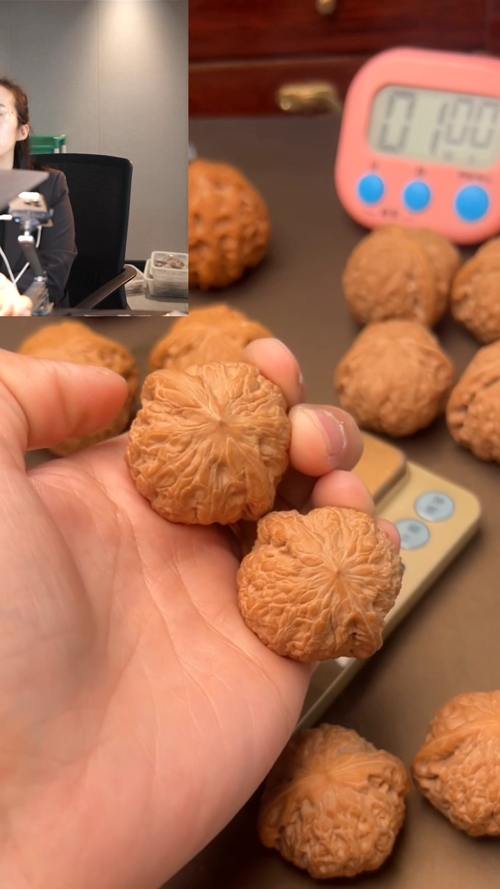 【闪购商品】桃核把件全品铁锤