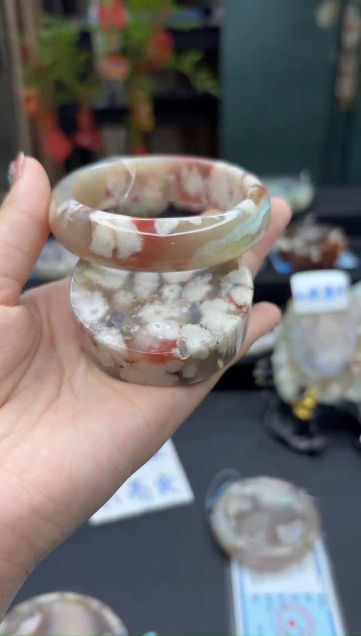 【闪购商品】石英质玉手镯未镶嵌543（59圈赠送镯心）