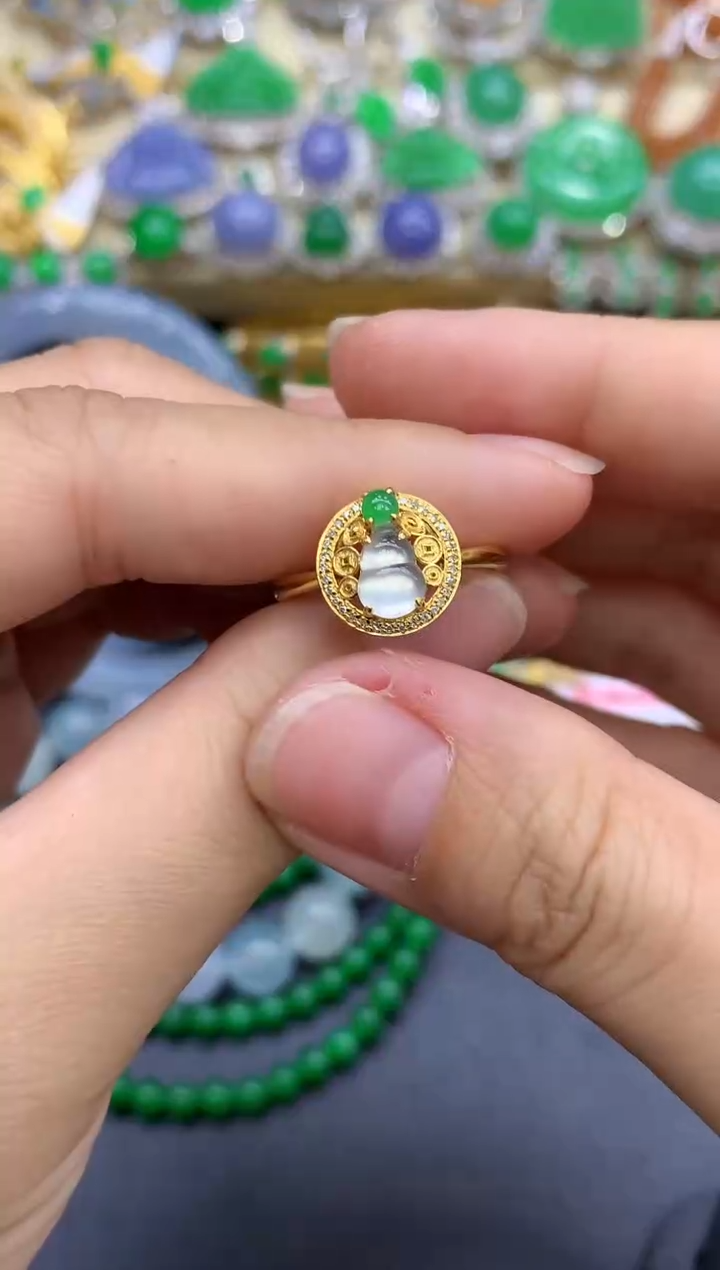 18K金镶嵌戒指翡翠379-中国好珍宝