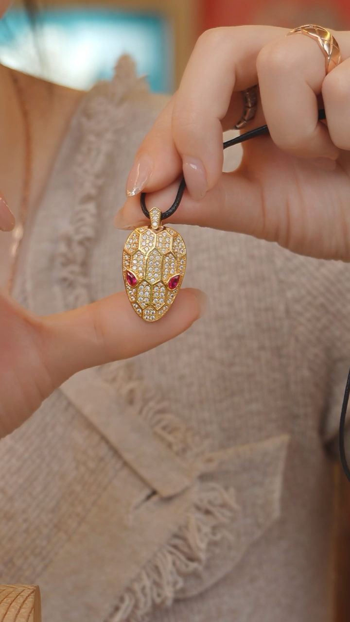 【闪购商品】玛瑙/玉髓吊坠18K金镶嵌不含链子