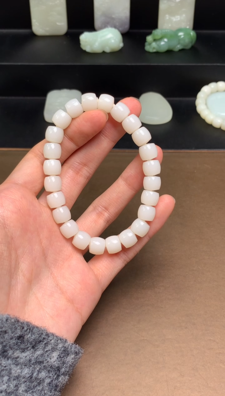 未镶嵌手串和田玉60