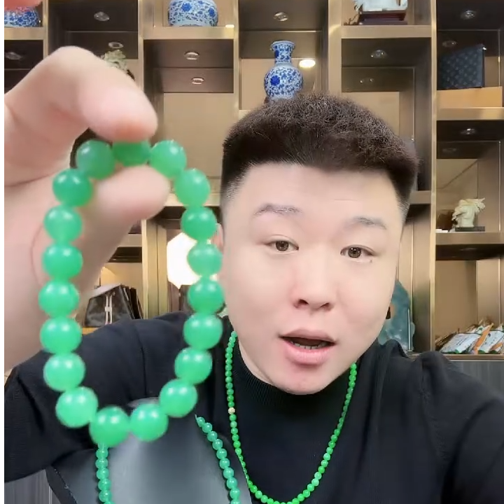 【商品展示链接】------独龙玉手串一条