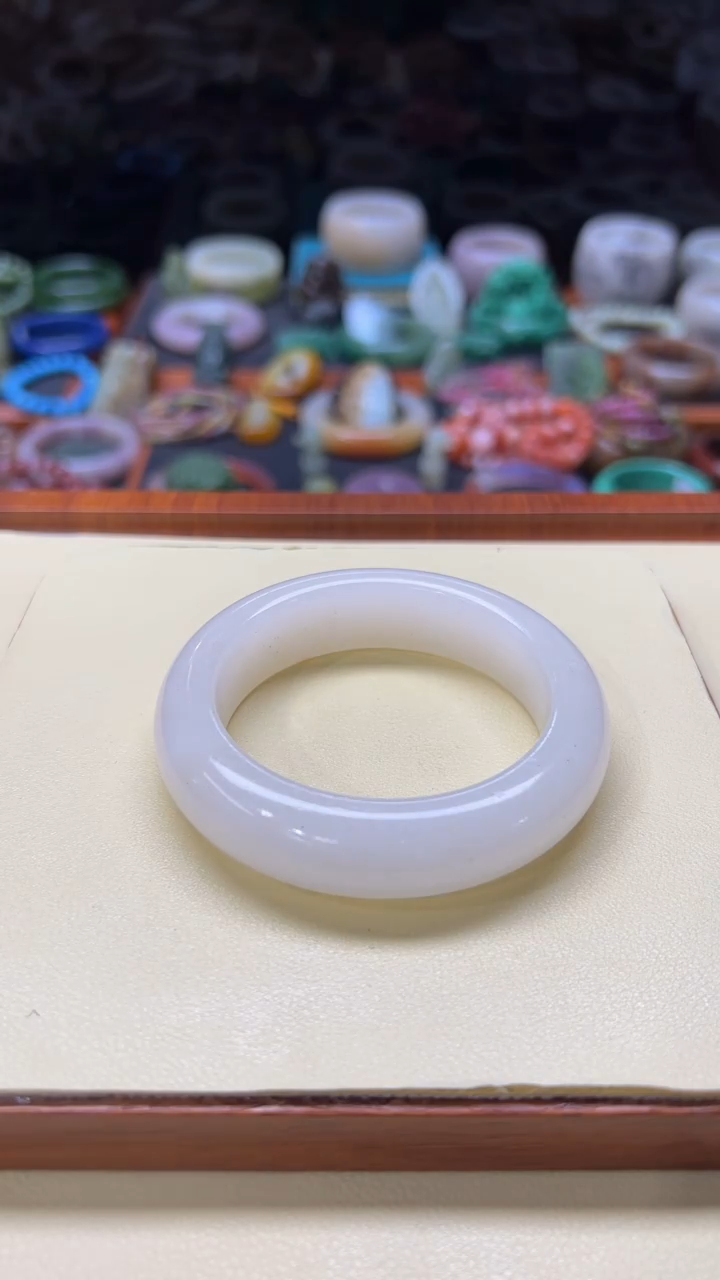 未镶嵌手镯石英质玉ღ****࿐127