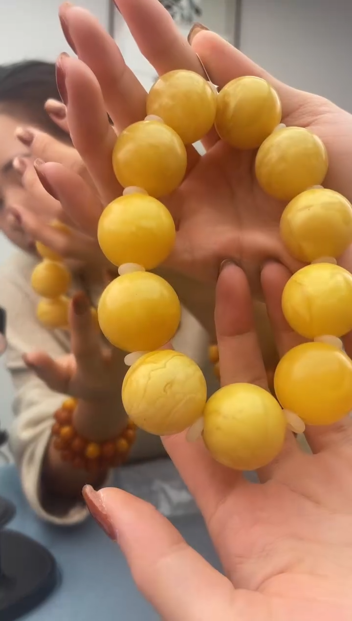 【闪购商品】蜜蜡珠宝奇石未镶嵌088微瑕，假一罚十