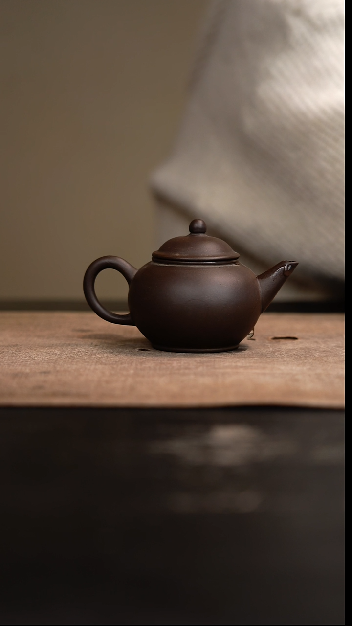 【闪购商品】紫砂茶壶水平壶黑料100cc