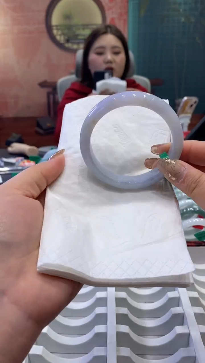 【闪购商品】翡翠手镯未镶嵌多人0012043