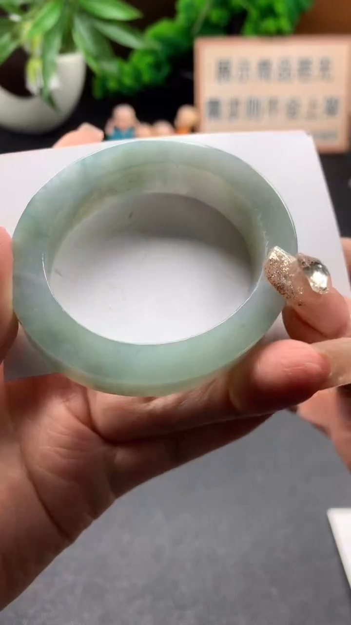 未镶嵌定制定制翡翠贵妃镯