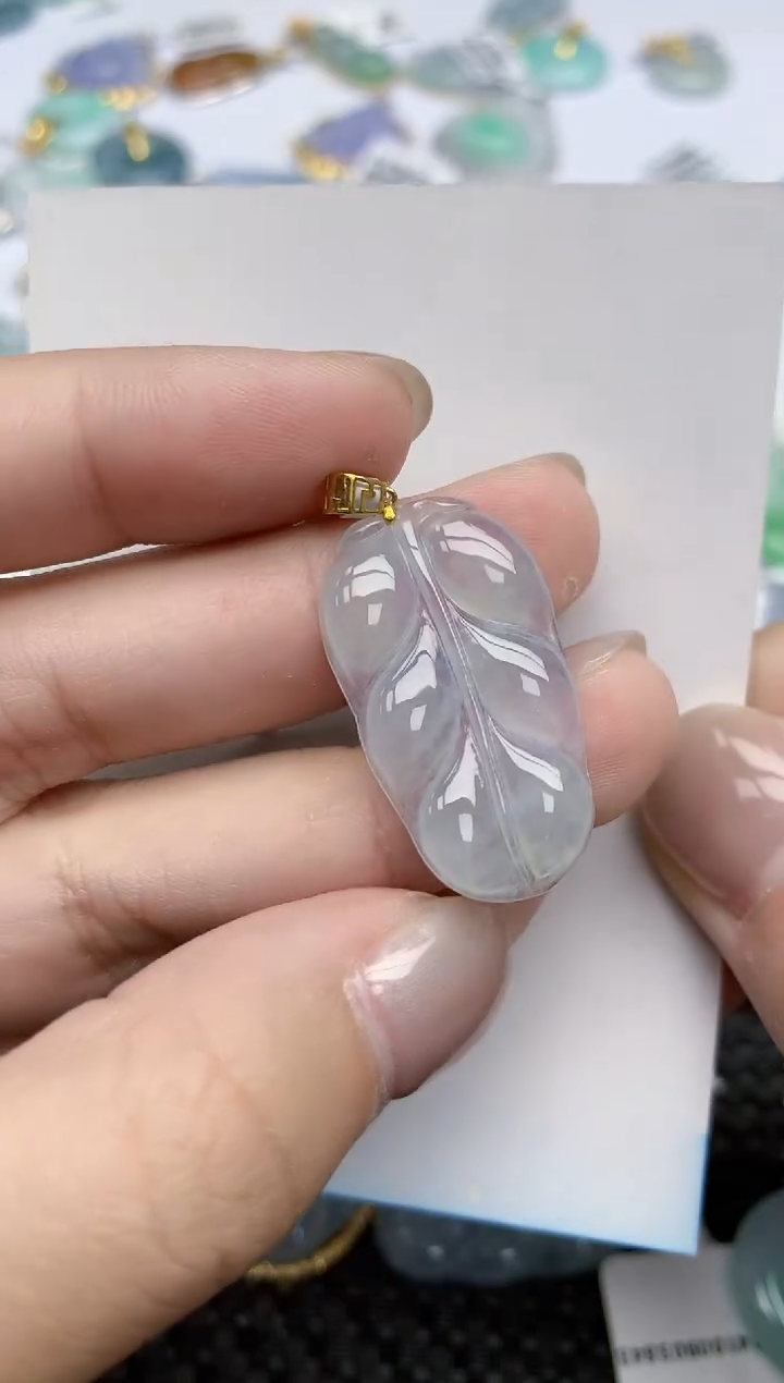 【闪购商品】翡翠颈饰18K金镶嵌天然翡翠A货