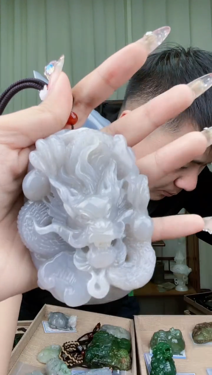 【闪购商品】和田玉挂件未镶嵌拍一发一，多样性发货！