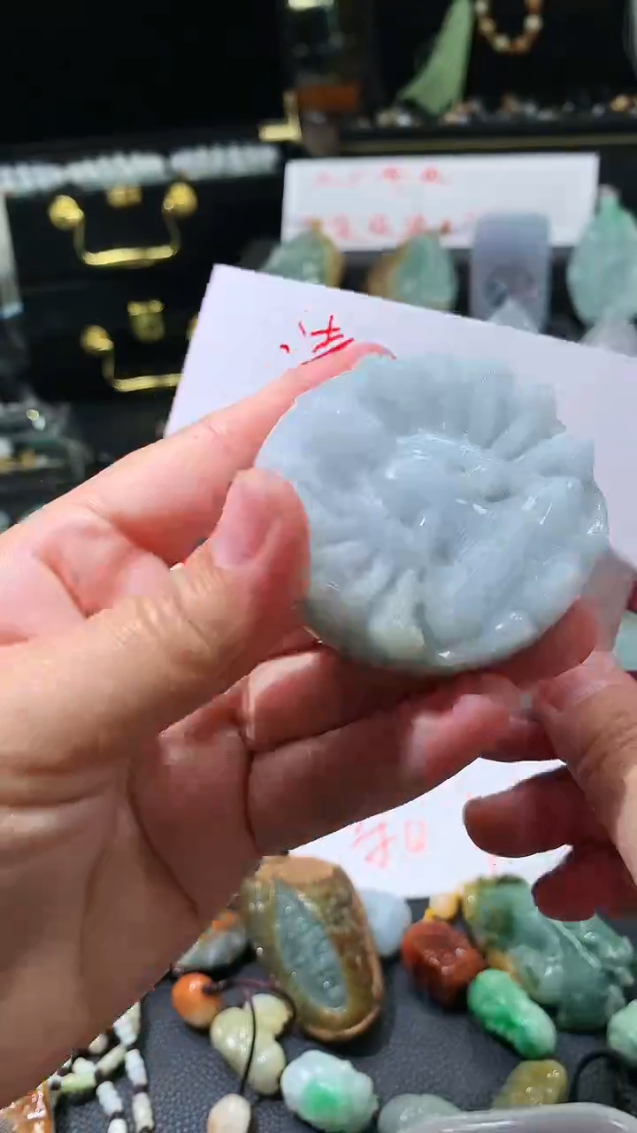 【闪购商品】翡翠颈饰未镶嵌挂件