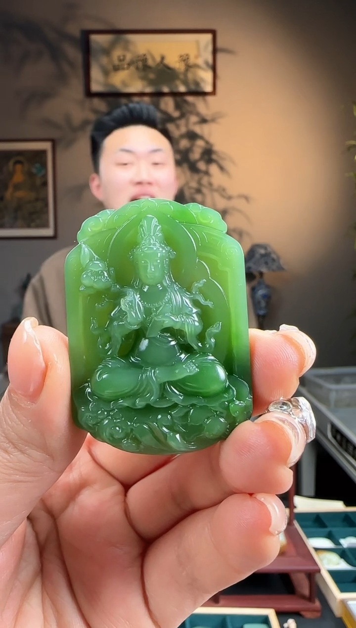 【闪购商品】和田玉吊坠未镶嵌碧玉观音h360