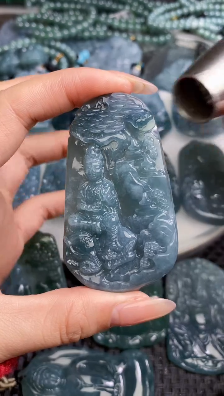 【闪购商品】翡翠颈饰未镶嵌111111111