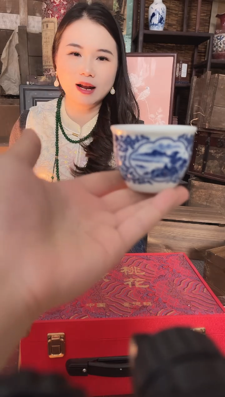 陶景德镇陶瓷摆件C168
