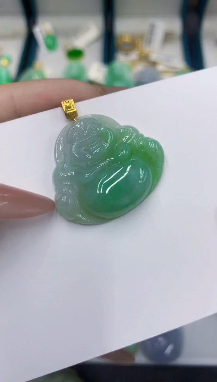颈饰18K金镶嵌翡翠11111