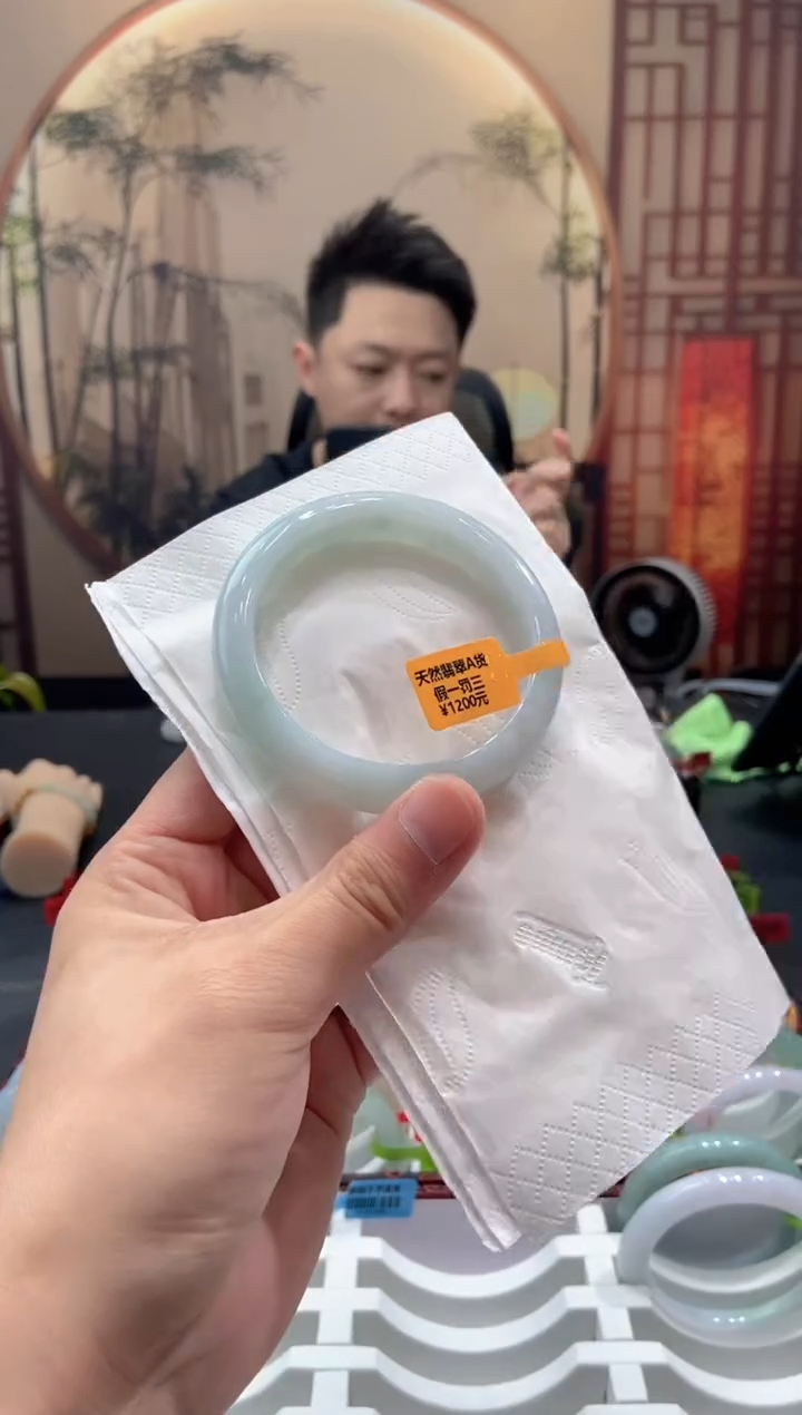 未镶嵌手镯翡翠000056603