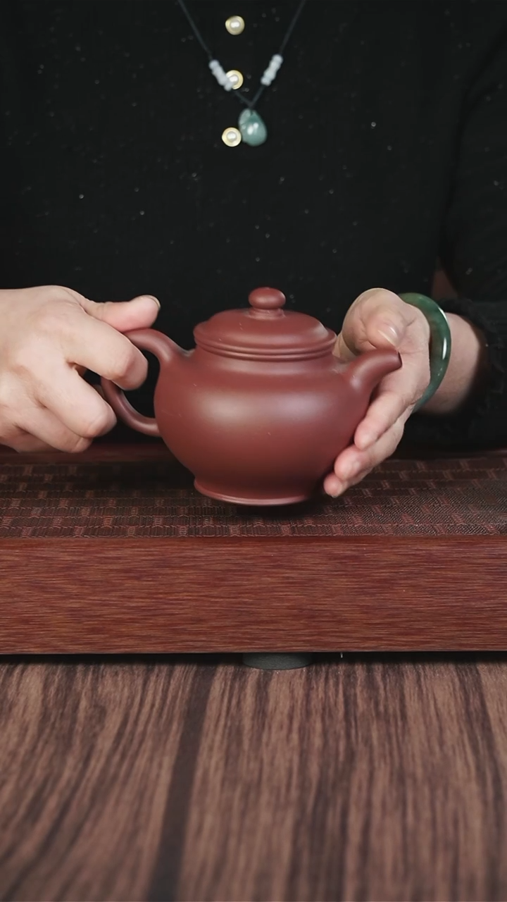 【闪购商品】紫砂茶壶lw  底槽清  大亨掇只