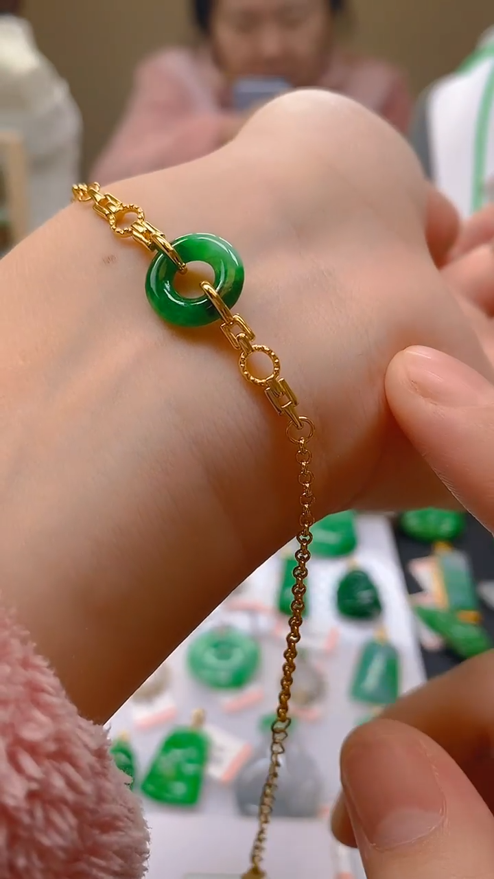 【闪购商品】翡翠颈饰未镶嵌新号开播，全场乱卖