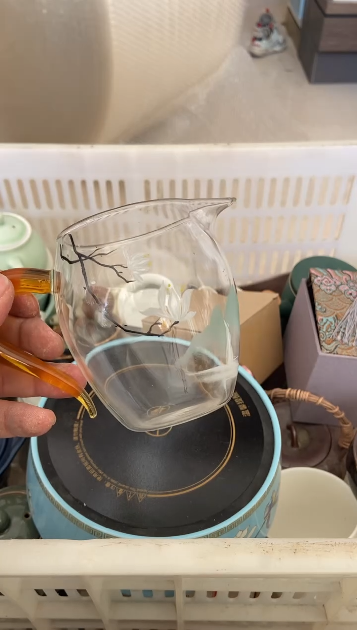 杯子瓷无运费险有瑕疵的摄影的产品有使用过的痕迹有点脏介意勿拍