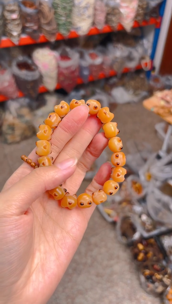 吊坠菩提根/象牙果黄色柯基屁屁单圈手串