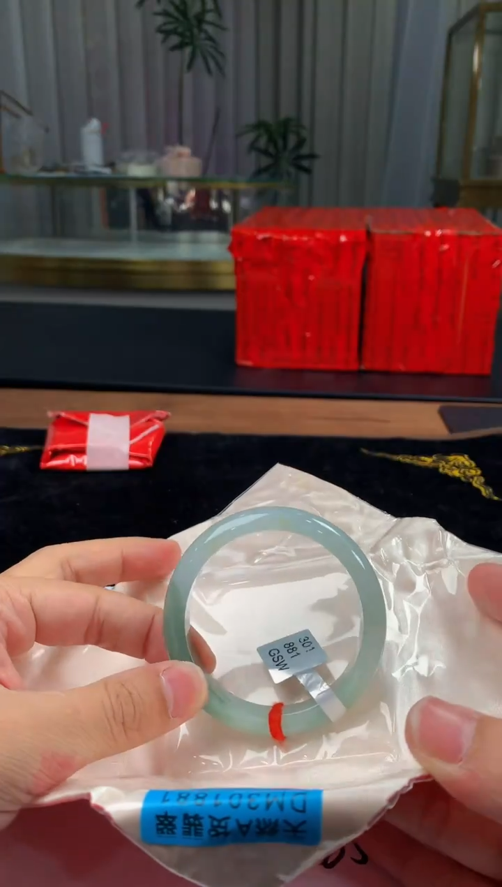 未镶嵌定制翡翠5087毛货不退不换 57-58