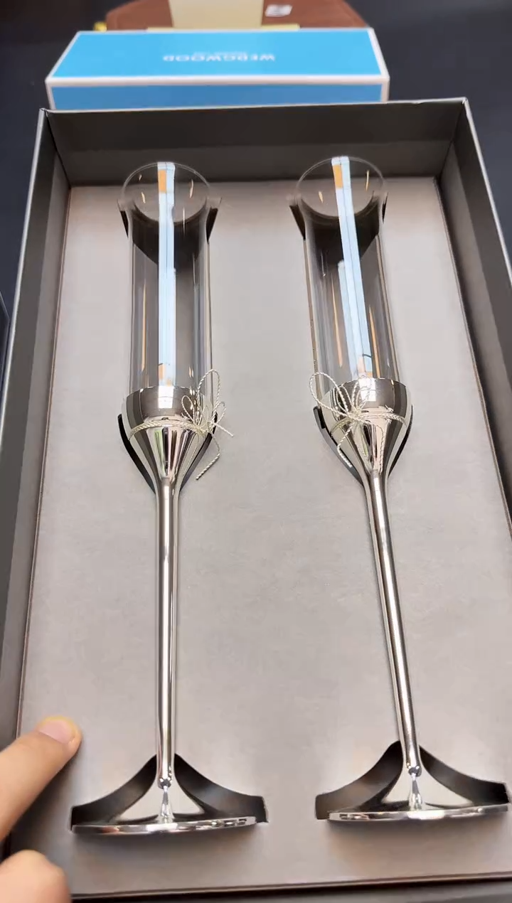 【闪购商品】瓷片全新正品一件不留@@D11-6
