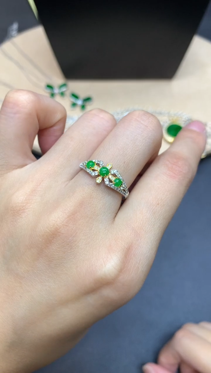 【闪购商品】翡翠戒指银S925镶嵌蛋面【多样性发其一】