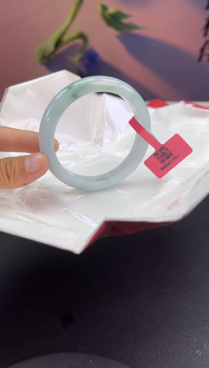 翡翠未镶嵌手镯翡翠手镯7