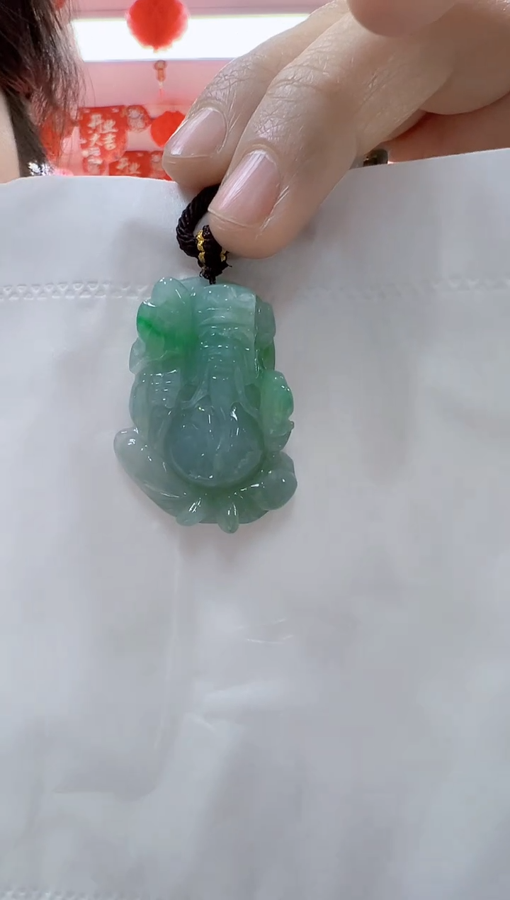【闪购商品】翡翠颈饰未镶嵌孤品财神