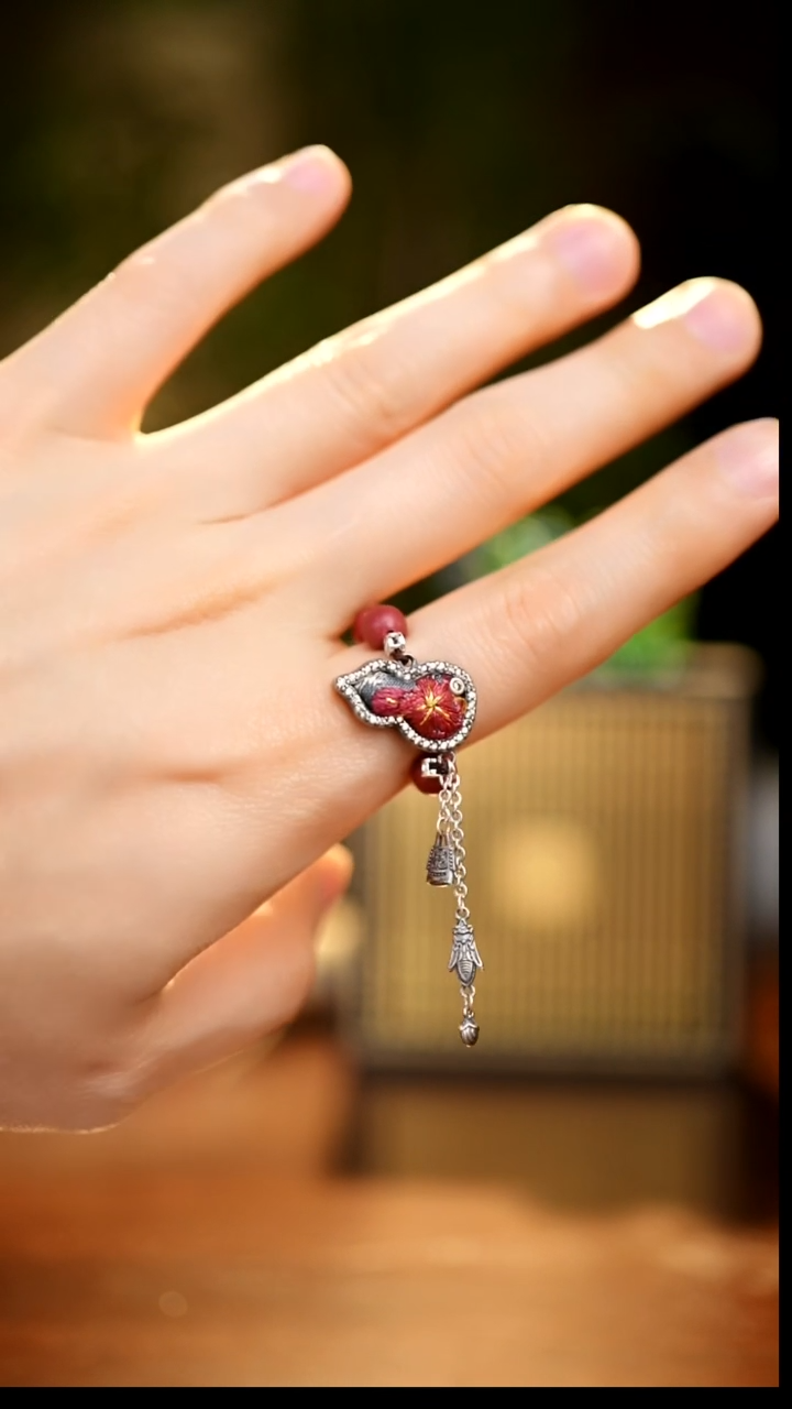 刺绣私人定制苗族手工E951