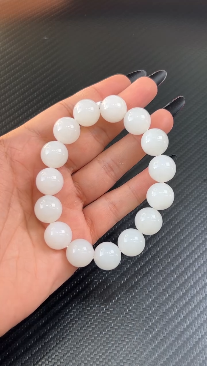 未镶嵌手串和田玉铁**家黑山微色差卡14