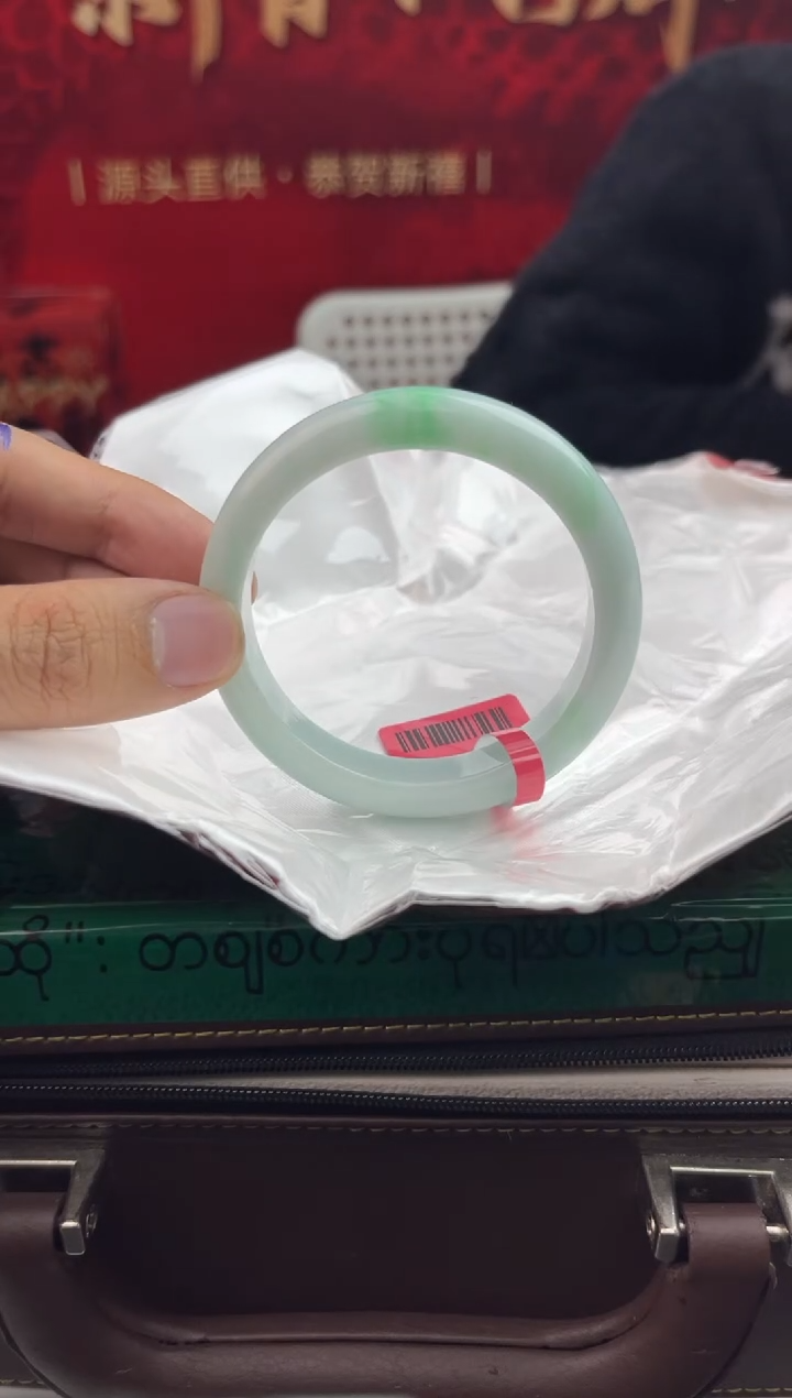 【闪购商品】翡翠手镯未镶嵌10翡翠手镯