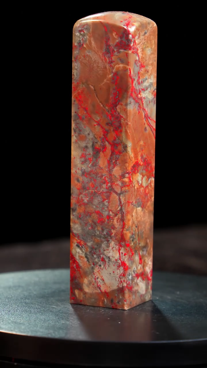 鸡血石红田鸡血石