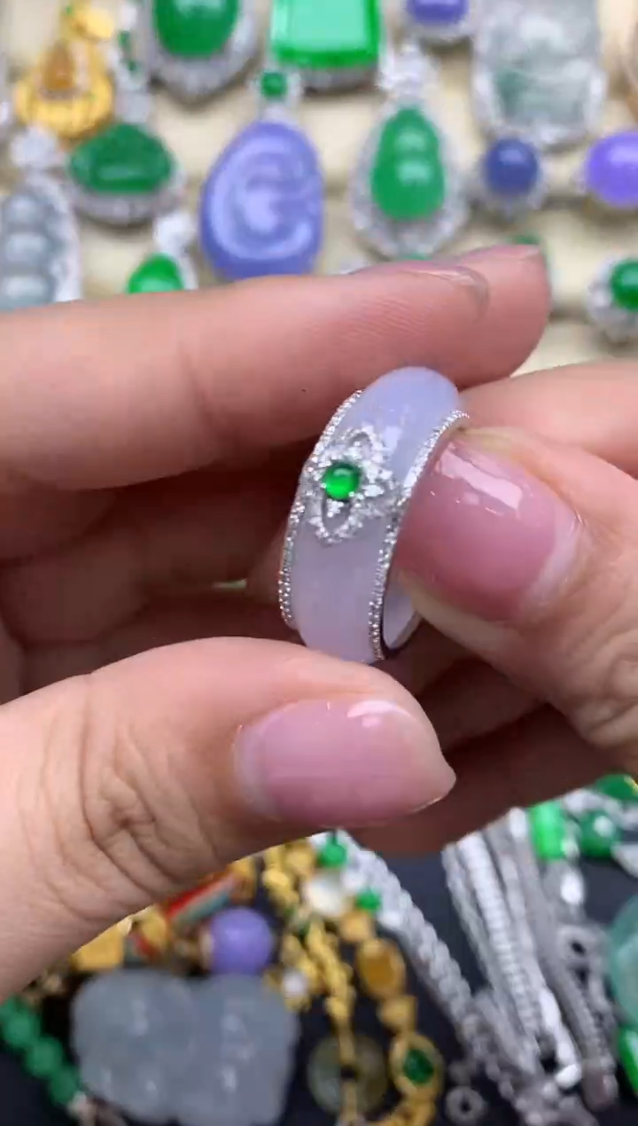 【闪购商品】翡翠戒指18K金镶嵌705-中国好珍宝