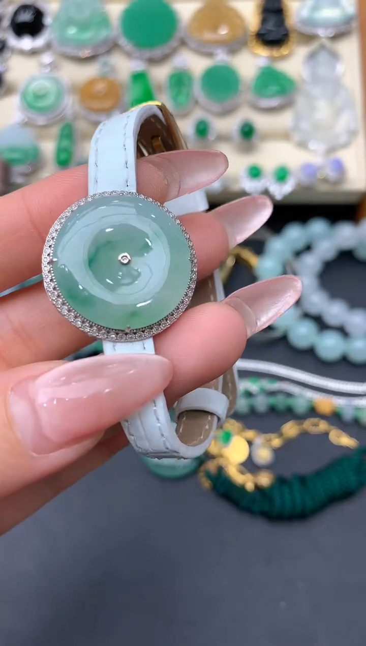 【闪购商品】翡翠手绳18K金镶嵌205-中国好珍宝