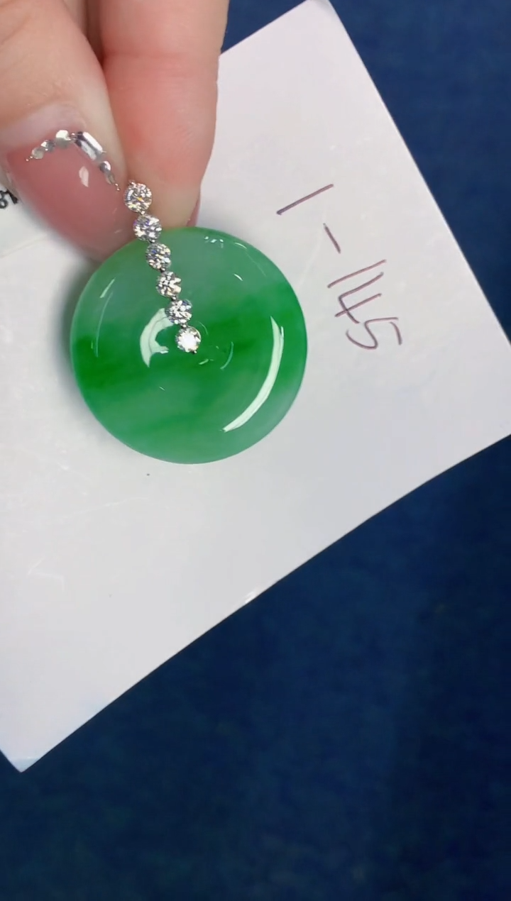 【闪购商品】翡翠颈饰18K金镶嵌000000000